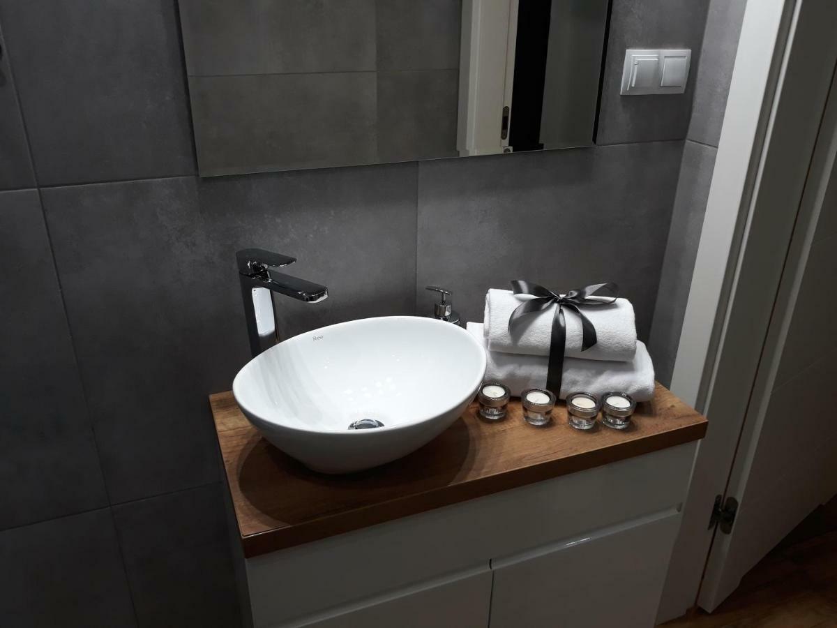 Mg Apartments Gieldowa วอร์ซอ ภายนอก รูปภาพ