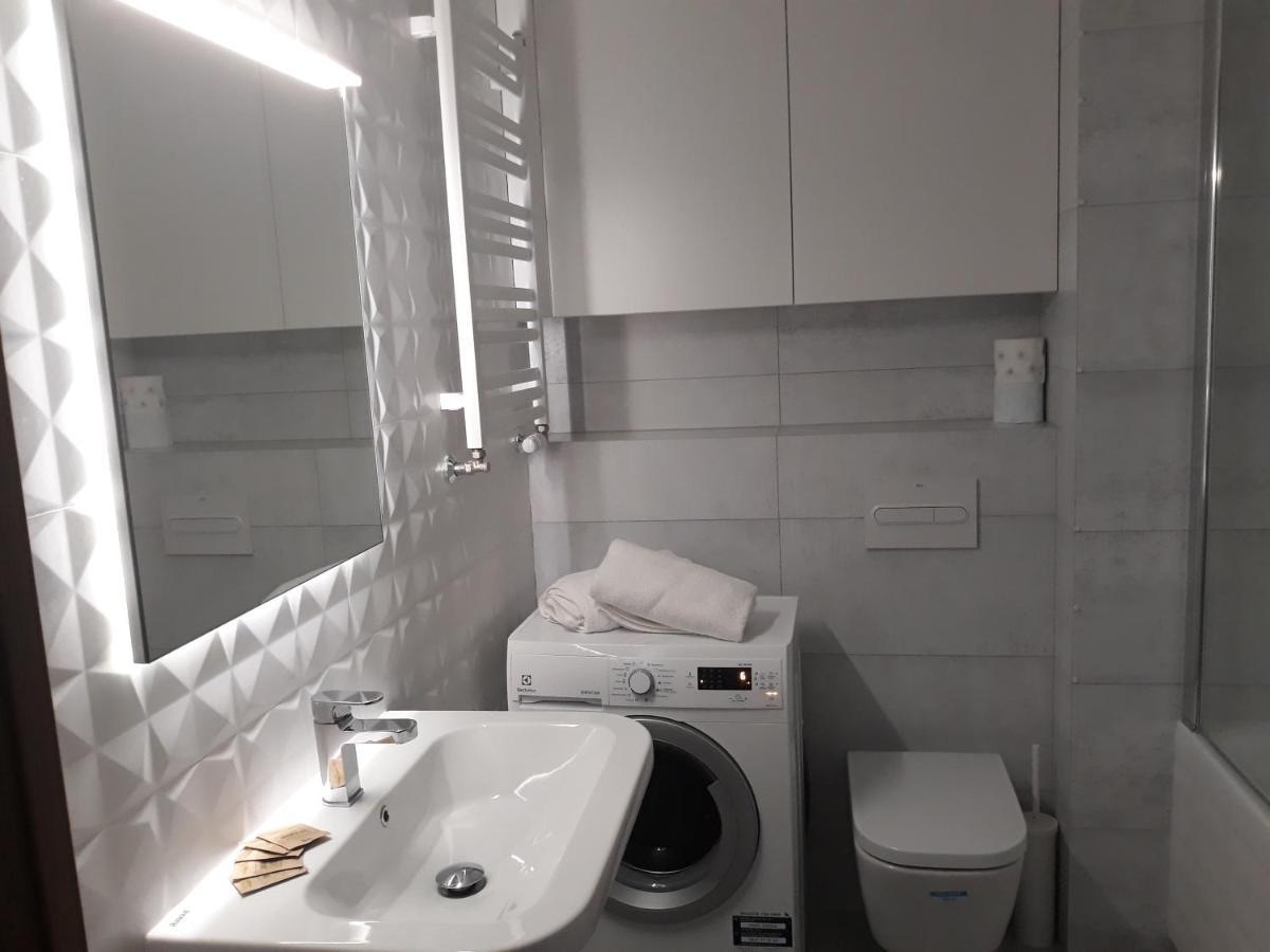 Mg Apartments Gieldowa วอร์ซอ ภายนอก รูปภาพ
